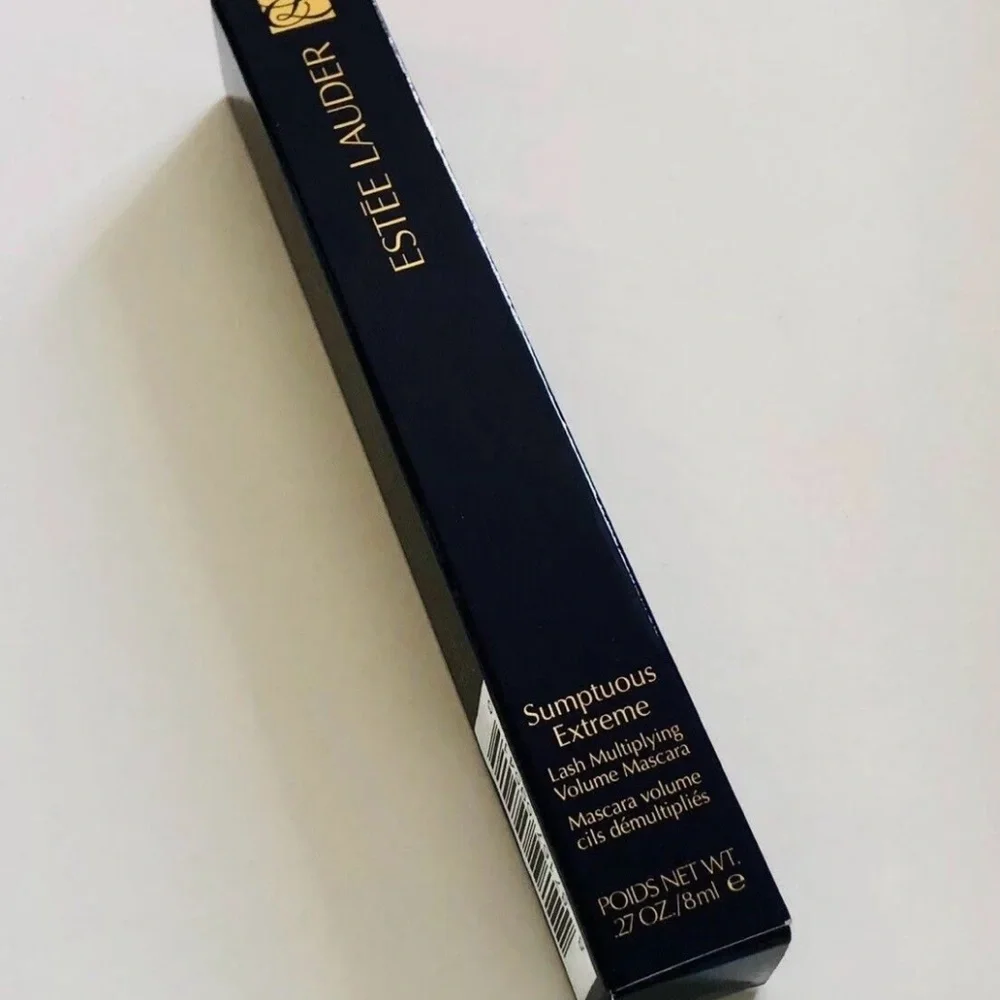 Estee Lauder Sumptuous Extreme Lash Multiplying Volume Mascara (Extreme Black)
